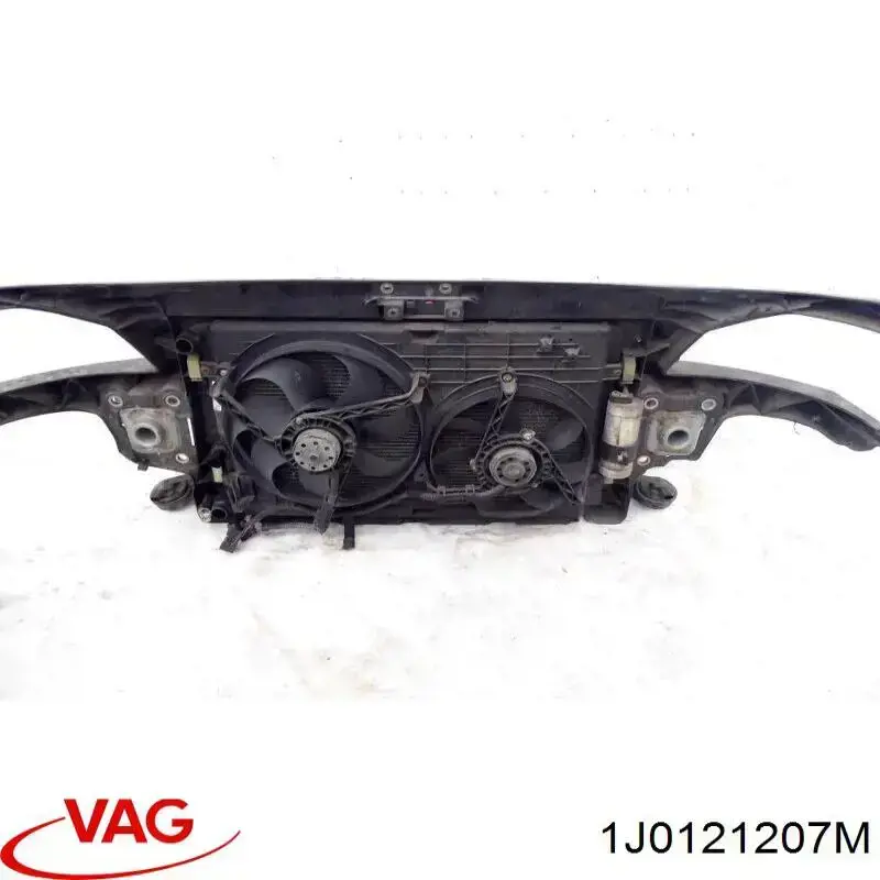 Кожух вентилятора VAG 1J0121207M