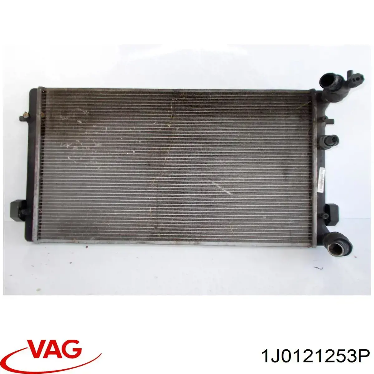 Купити 1J0121253P VAG Радіатор двигуна