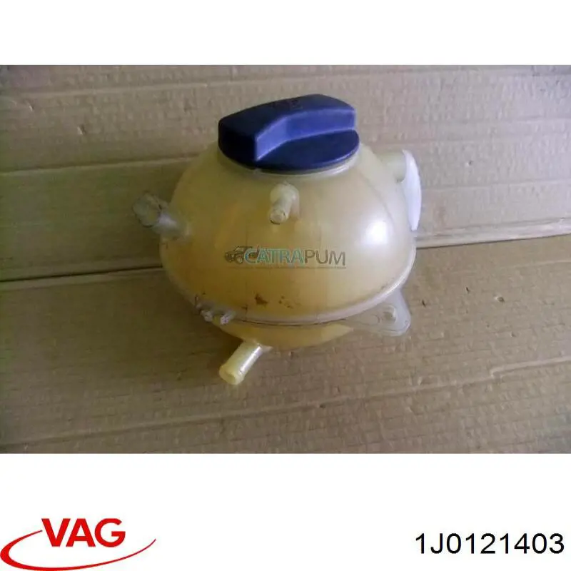 Бачок системи охолодження двигуна розширювальний VAG 1J0121403 ціна, від 8.87 USD