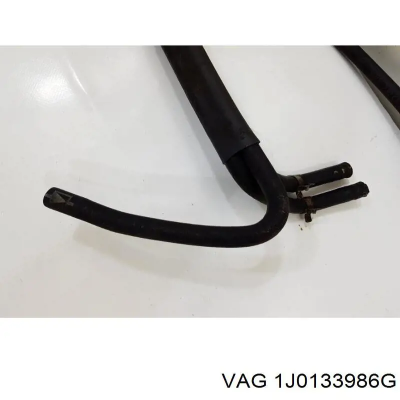 1J0133986G VAG Трубопроводи паливні