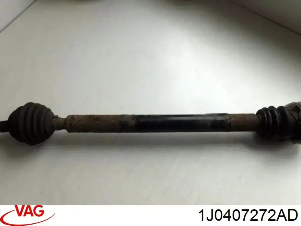 Купити 1J0407272AD VAG Піввісь права