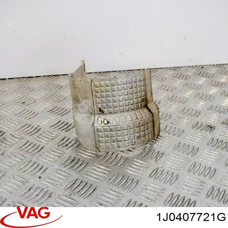 Тепловий екран ШРКШ передньої півосі VAG 1J0407721G ціна, від 10.13 USD