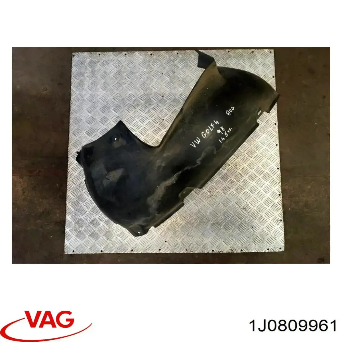 Підкрилок передній лівий 1J0809961 VAG
