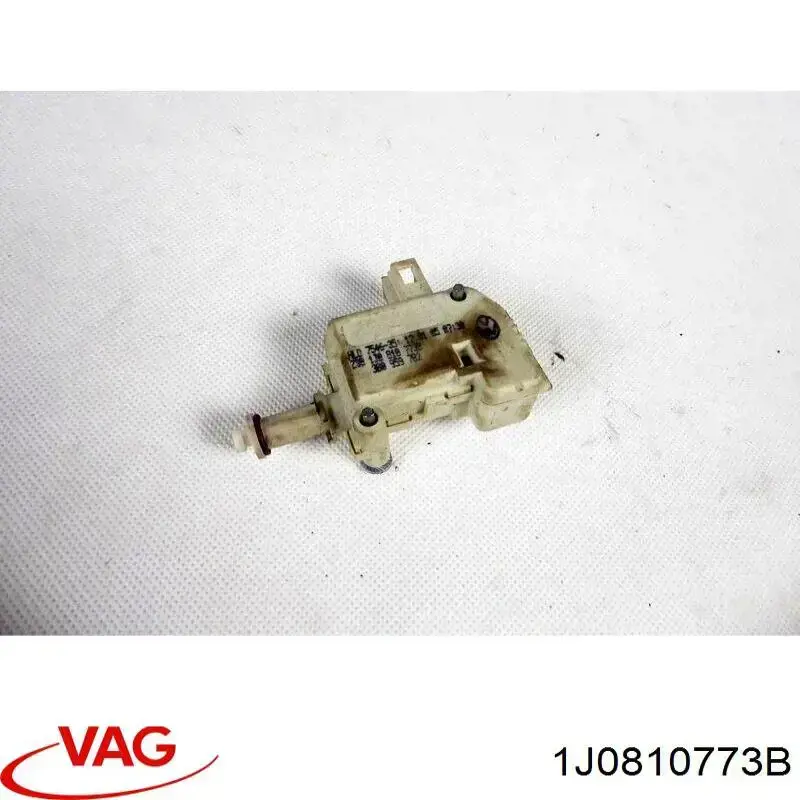 Замок відкривання лючка бензобаку VAG 1J0810773B ціна, від 12.13 USD