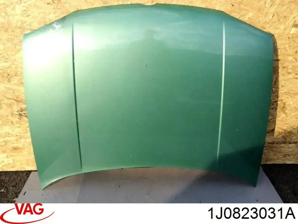 Капот 1J0823031A VAG
