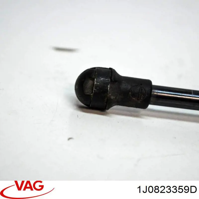 Амортизатор капота 1J0823359D VAG