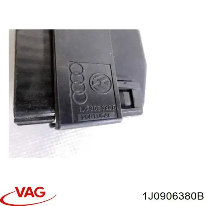 Купити 1J0906380B VAG 