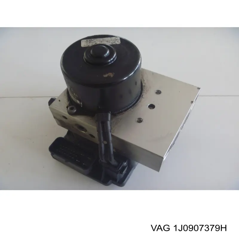 Блок АБС гідравлічний VAG 1J0907379H ціна, від 28.51 USD