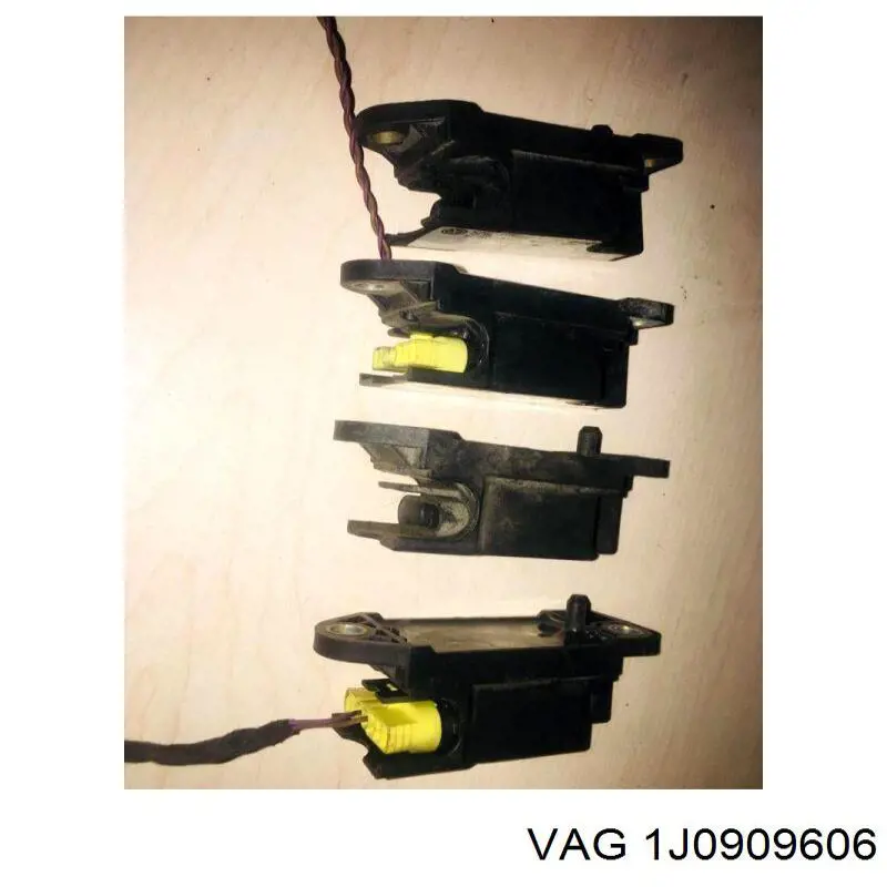  VAG 1J0909606
