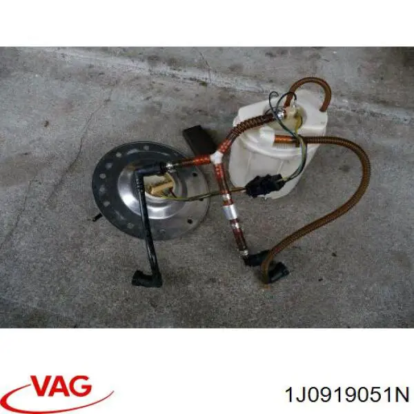 Купити 1J0919051N VAG Насос занурювальний в баці