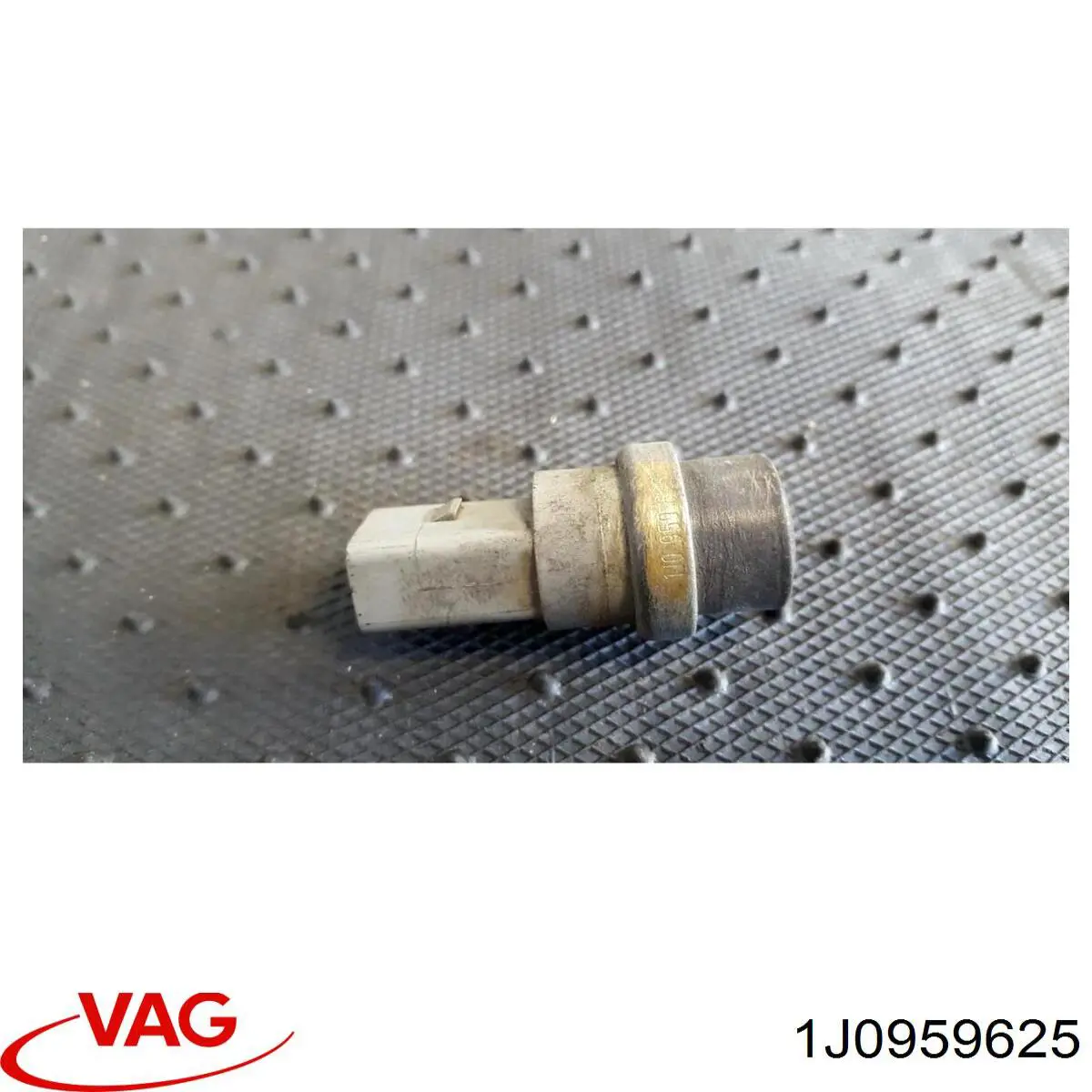 Купити 1J0959625 VAG Датчик включення вентилятора