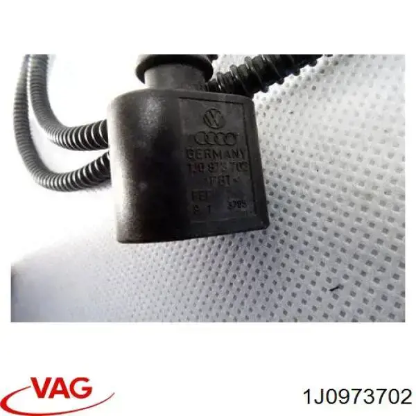 1J0973702 VAG Роз'єм (фішка) датчика зносу гальмівних колодок