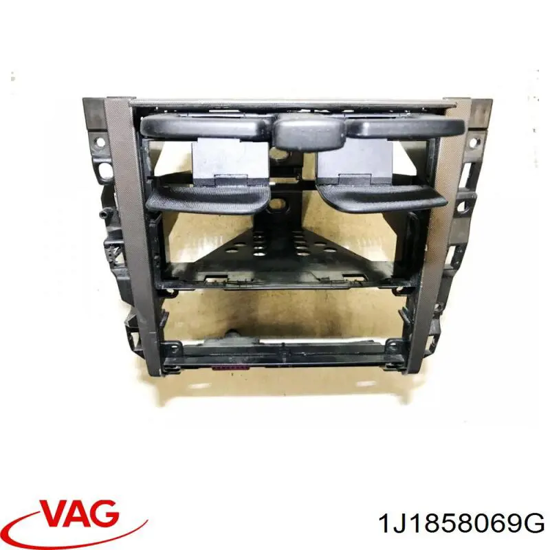 1J1858069G VAG 