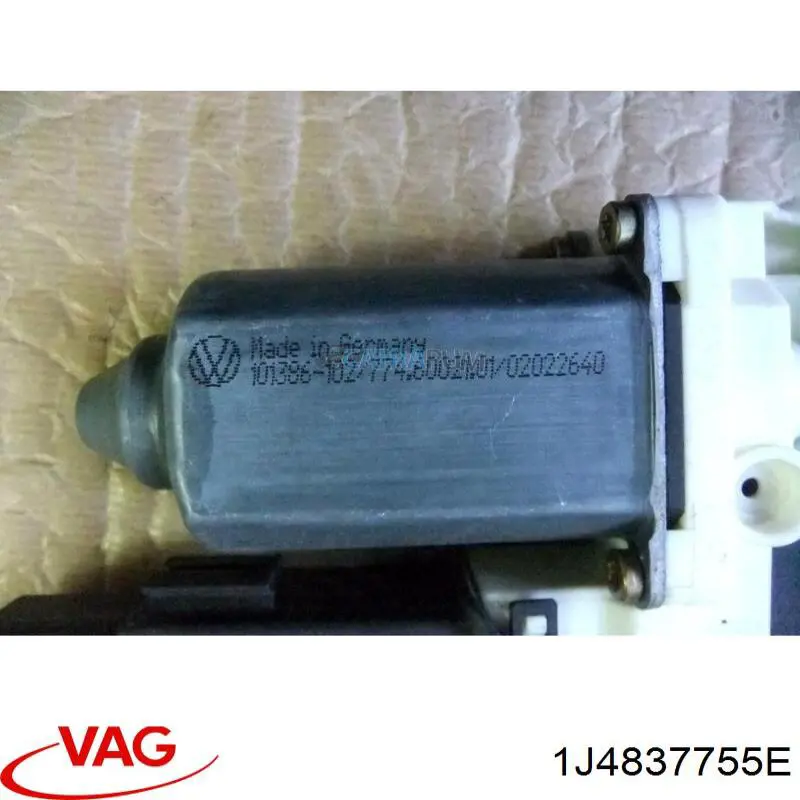 Купити 1J4837755E VAG Механізм стеклопідйомника водійських дверей