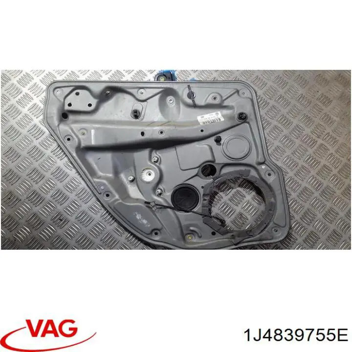 Купити 1J4839755E VAG Мотор склопідйомника дверей задніх, лівих