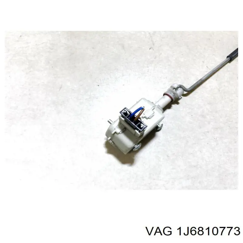  VAG 1J6810773 ціна, від 12.67 USD