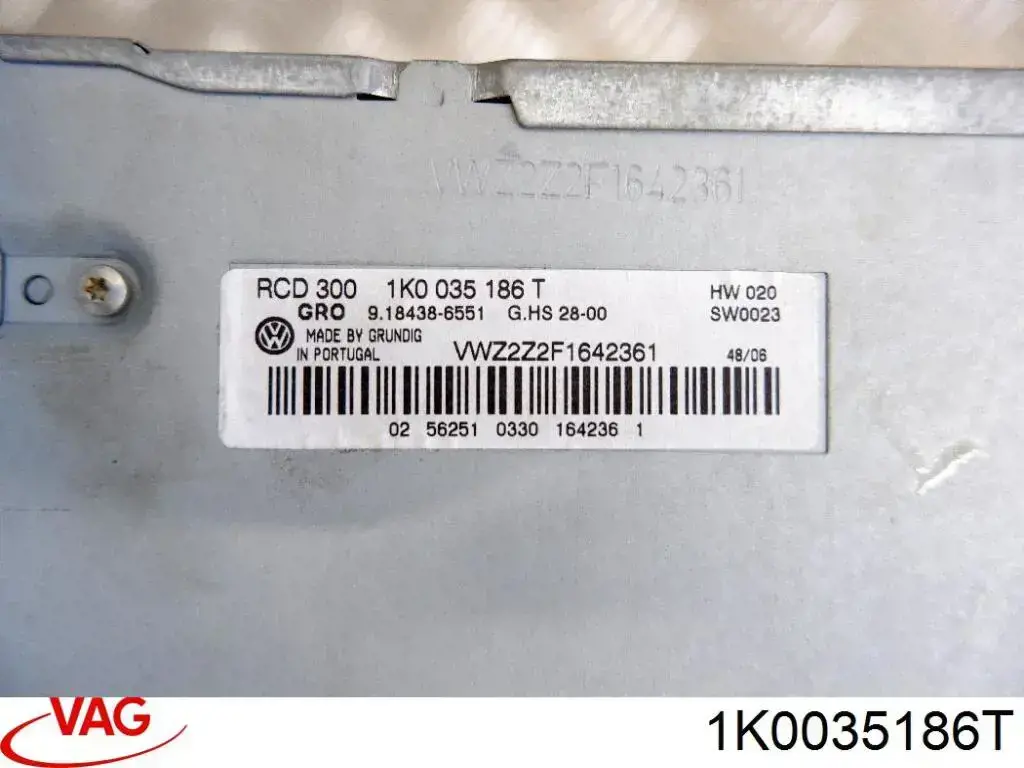 Купити 1K0035186T VAG Магнітола