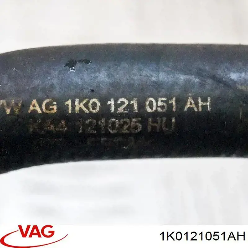 Шланг/патрубок системи охолодження VAG 1K0121051AH ціна, від 6.33 USD