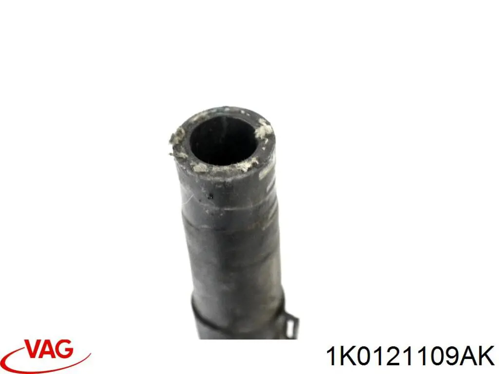 Купити 1K0121109AK VAG Шланг розширювального бачка, нижній
