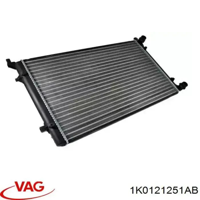 1K0121251AB VAG радіатор охолодження двигуна