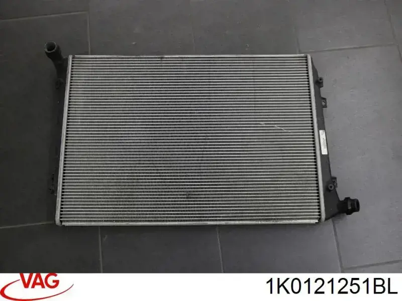 Радіатор основний VAG 1K0121251BL ціна, від 45.26 USD