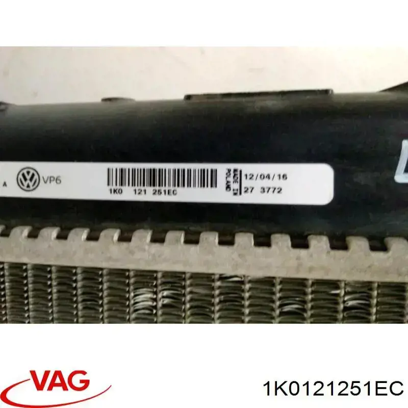 Радіатор основний VAG 1K0121251EC ціна, від 97.06 USD