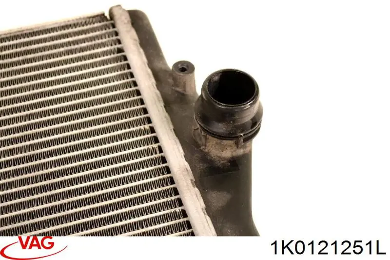 Радіатор основний VAG 1K0121251L ціна, від 49.83 USD