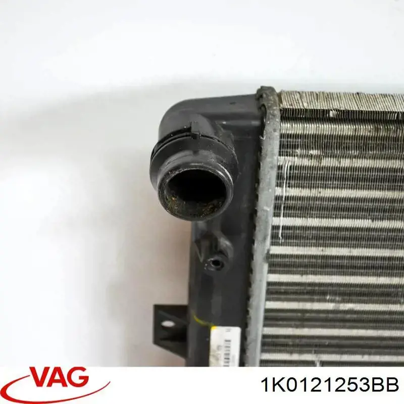 Радіатор основний VAG 1K0121253BB ціна, від 40.58 USD