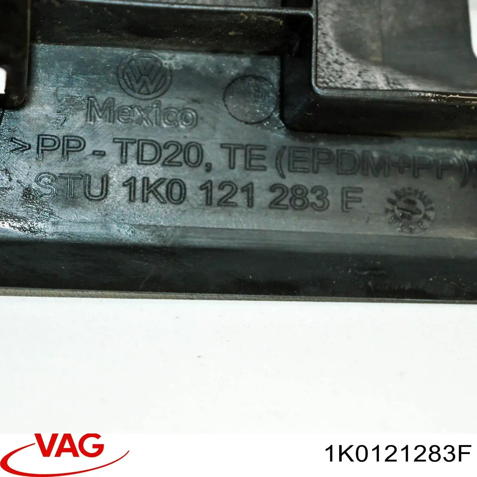 Купити 1K0121283F VAG Повітропровід (дефлектор) радіатора, лівий