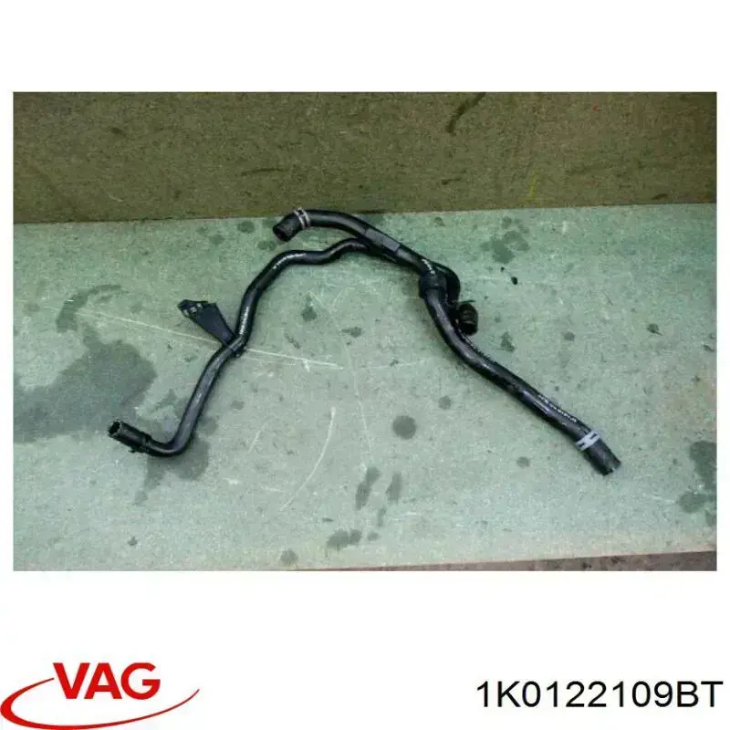 Купити 1K0122109BT VAG Шланг розширювального бачка, нижній