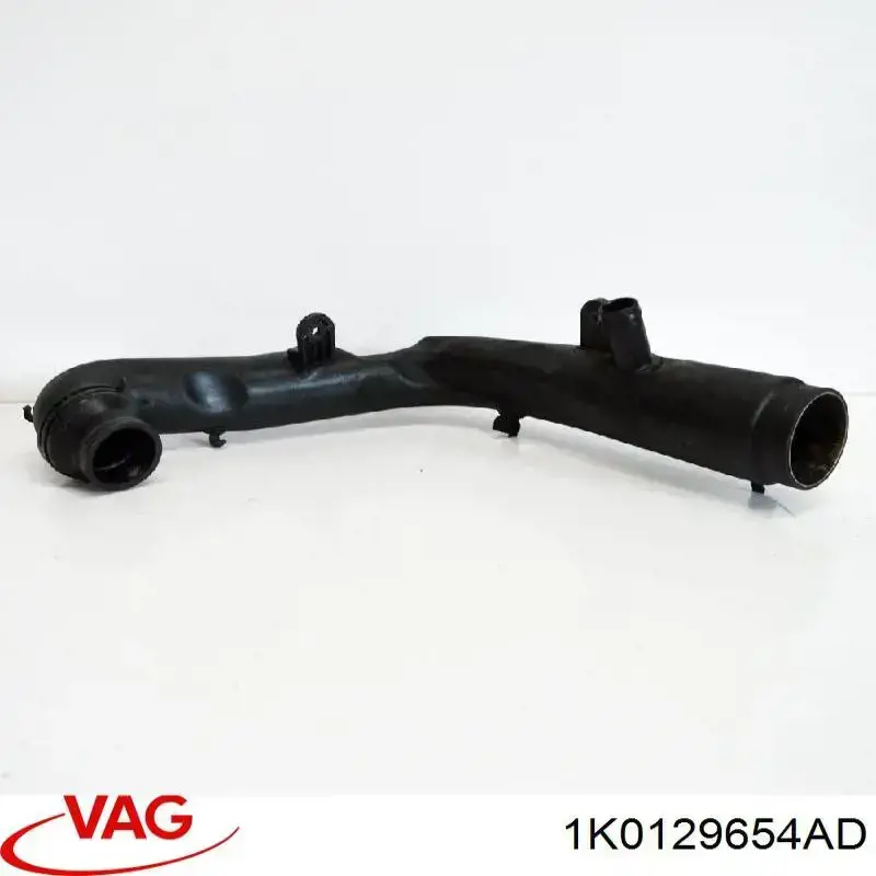 Патрубок повітряний, вхід в турбіну (наддув) 1K0129654AD VAG