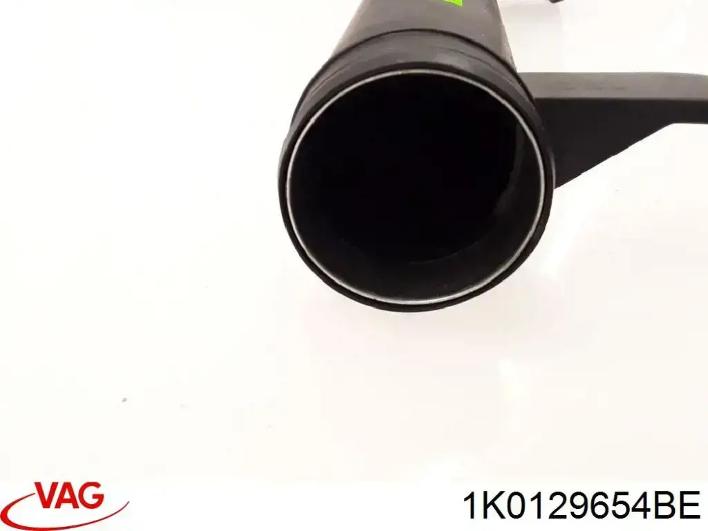 Купити 1K0129656AN VAG Патрубок повітряний, вхід в турбіну (наддув)