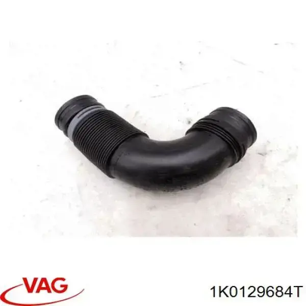 Гофра витратоміра повітря на Volkswagen Passat B7 362