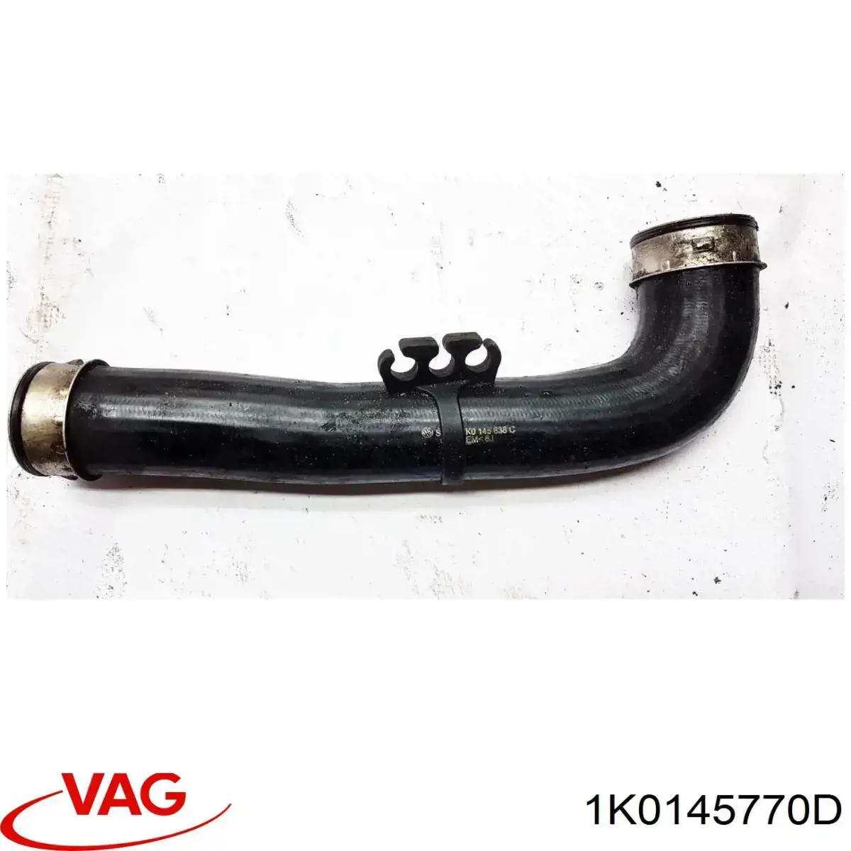 Шланг/патрубок интеркуллера 1K0145770D VAG