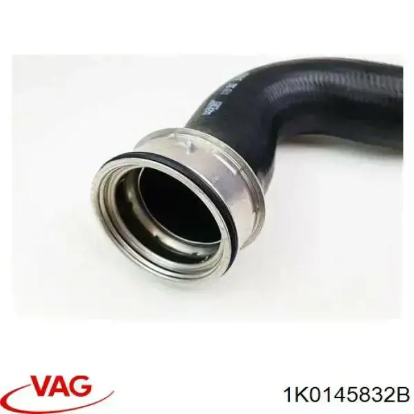 Купити 1K0145832B VAG Шланг/патрубок интеркуллера