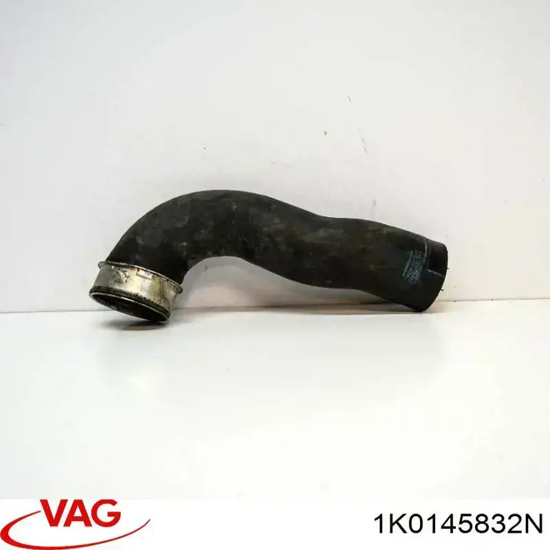 Шланг/патрубок интеркуллера 1K0145832N VAG