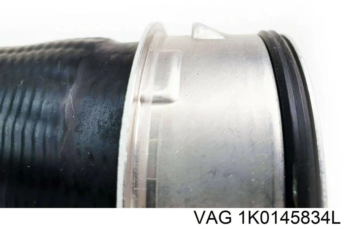 Шланг/патрубок интеркуллера 1K0145834L VAG