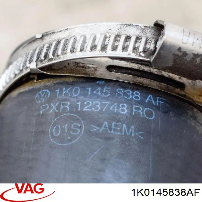 Патрубок повітряний, дросельної заслінки 1K0145838AF VAG
