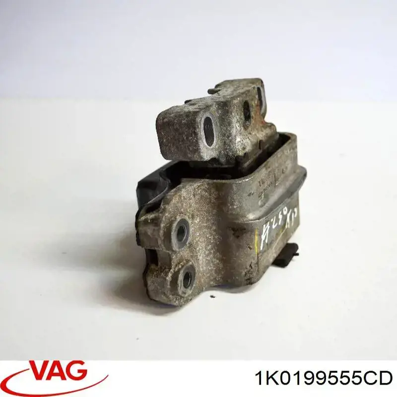 Подушка (опора) двигуна, ліва SAS2706499 Sasic