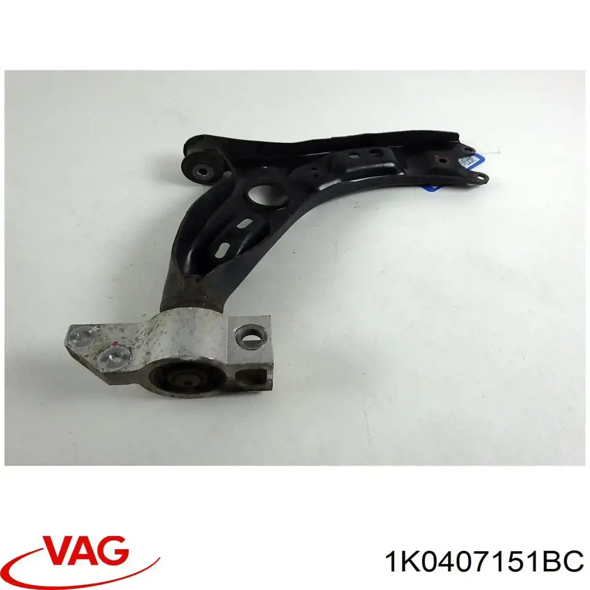 Купити 1K0407151BC VAG Лівий важіль передній нижній підвіски