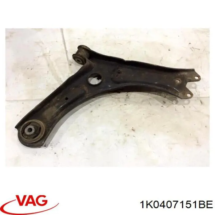 Важіль передньої підвіски нижній, лівий 1K0407151BE VAG