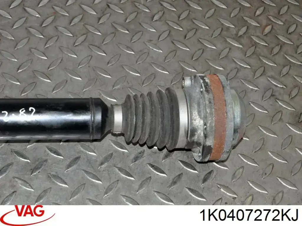 Піввісь передня, права VAG 1K0407272KJ ціна, від 38.00 USD
