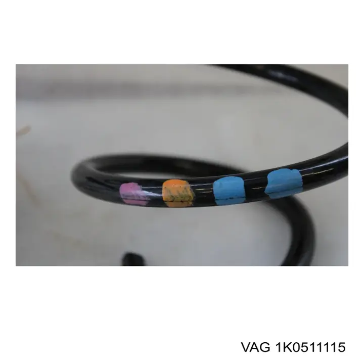 Задні пружини 1K0511115 VAG