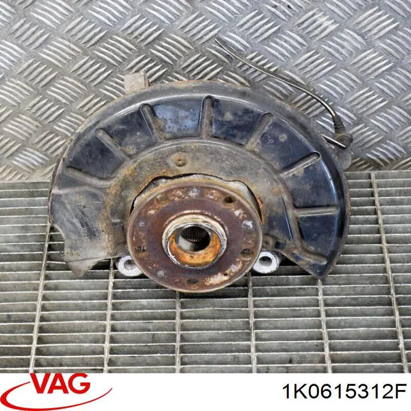 Купити 1K0615312F VAG Захист гальмівного диска, переднього, правого