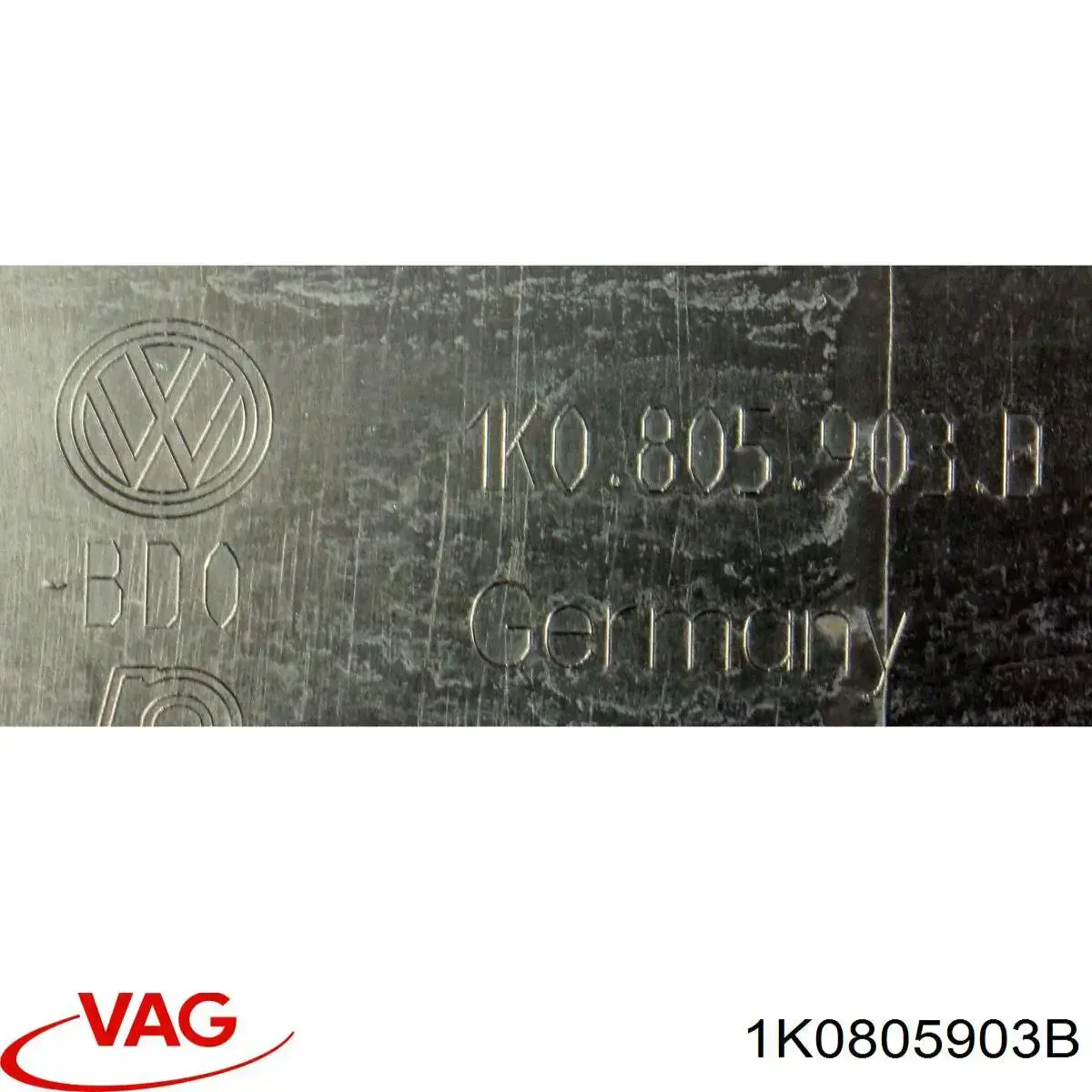 Купити 1K0805903B VAG Нижня накладка на передній бампер