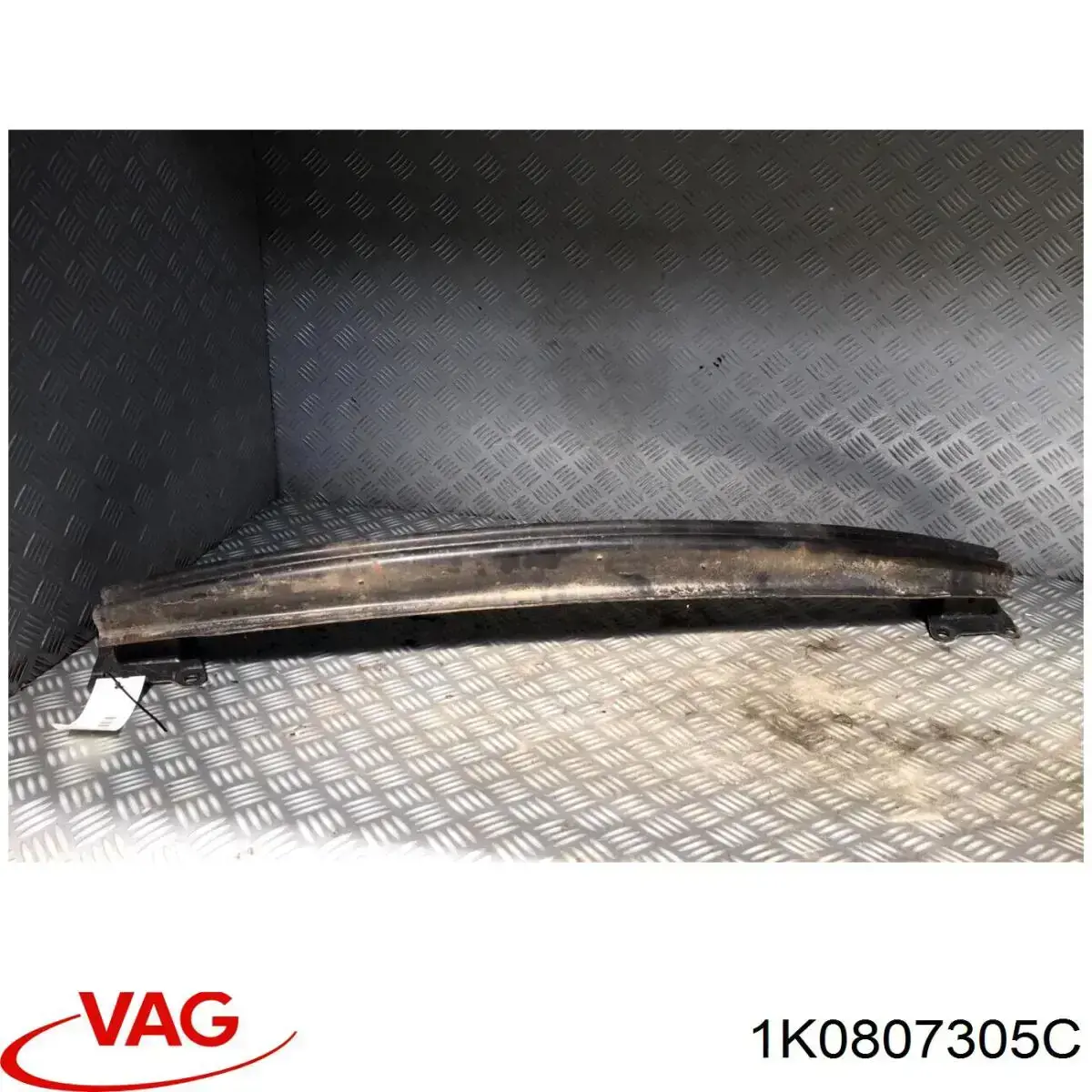 Купити 1K0807305C VAG Буфер бампера заднього