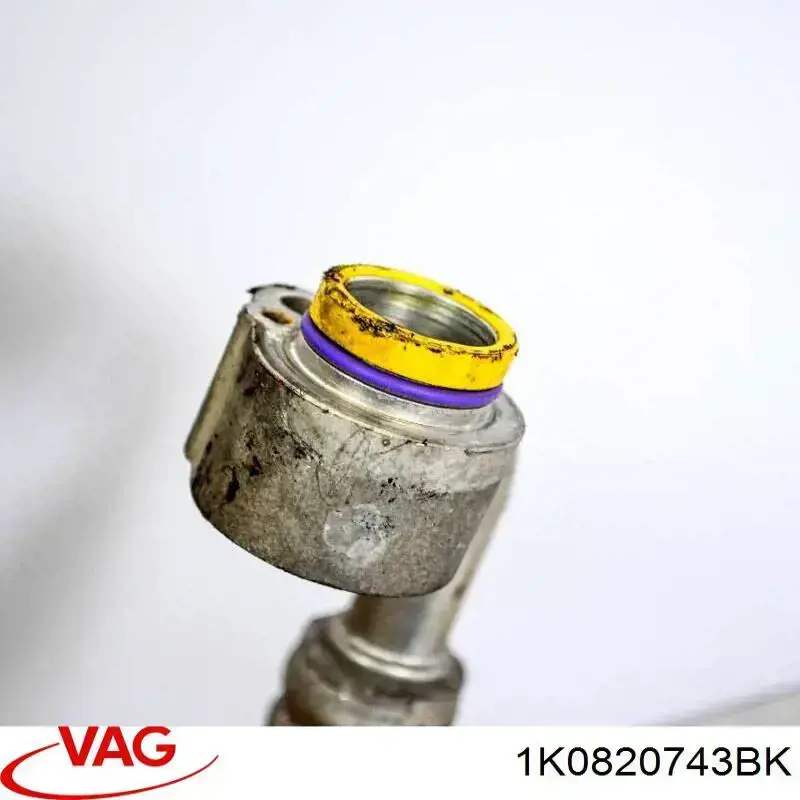 Купити 1K0820743BK VAG Шланг кондиціонера, від осушувача до компресора