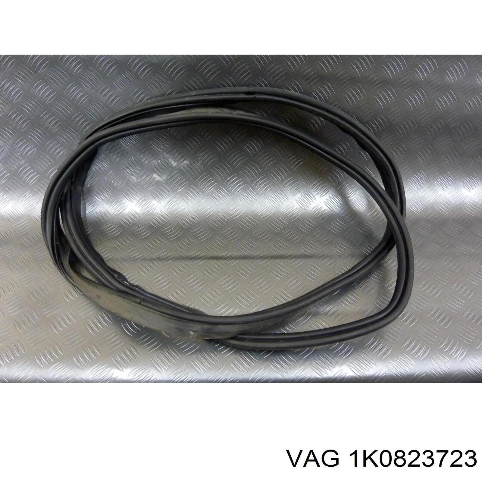 1K0823723 VAG 