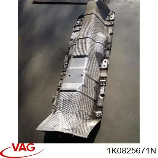 1K0825671N VAG Захист днища, середня частина