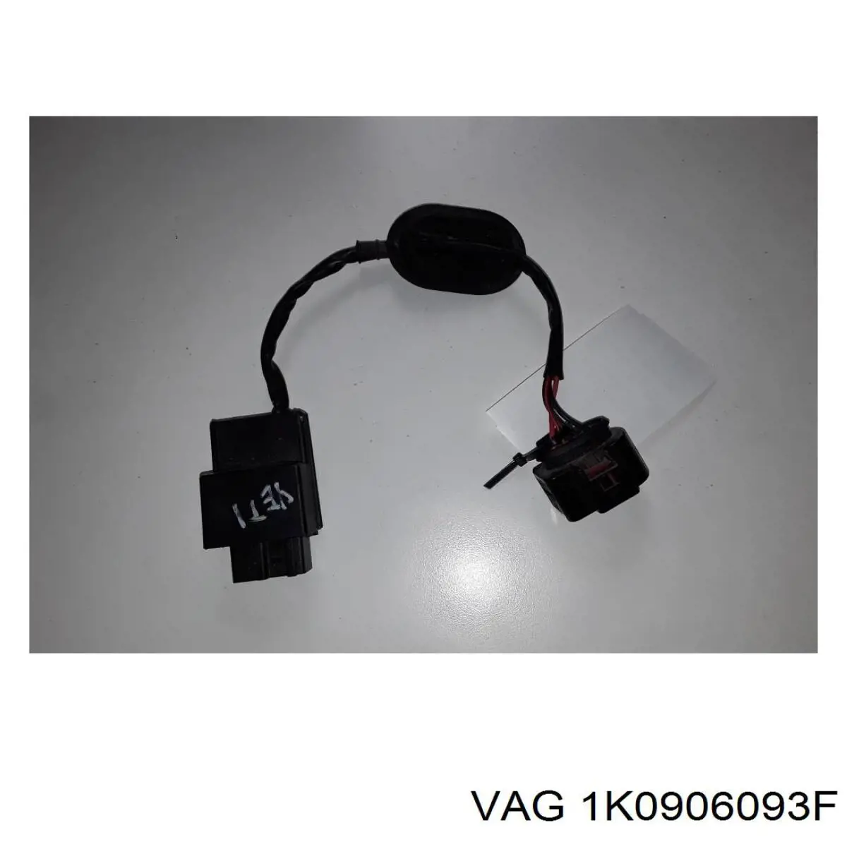 Купити 1K0906093F VAG Модуль керування (ЕБУ) паливним насосом